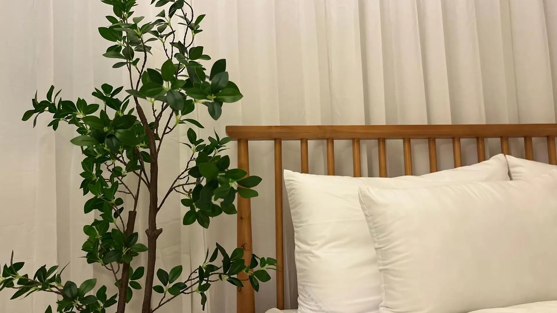 Apartment Seoul, Subway Line 2, Transportation Convenience, Central Location, Shindaebang Station Stay, Subway Station 10 Minutes Walk, Airport Bus 9 Minutes Walk South Korea
